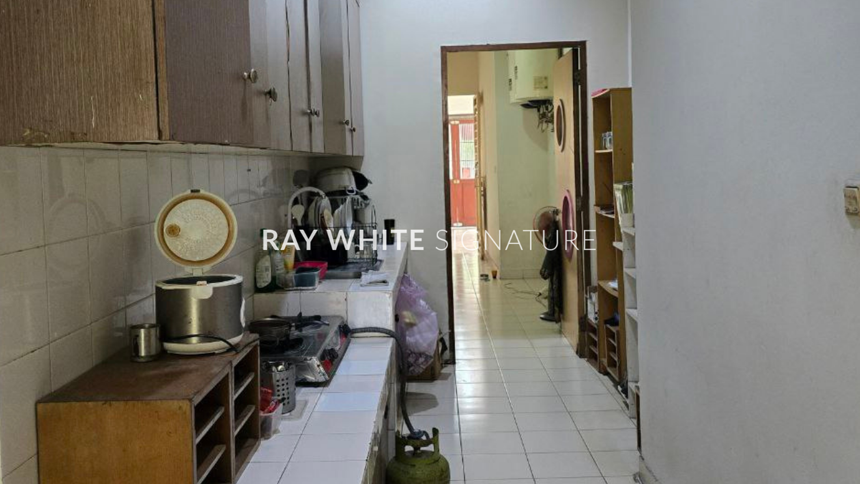 Rumah Hitung Tanah Area Cipete