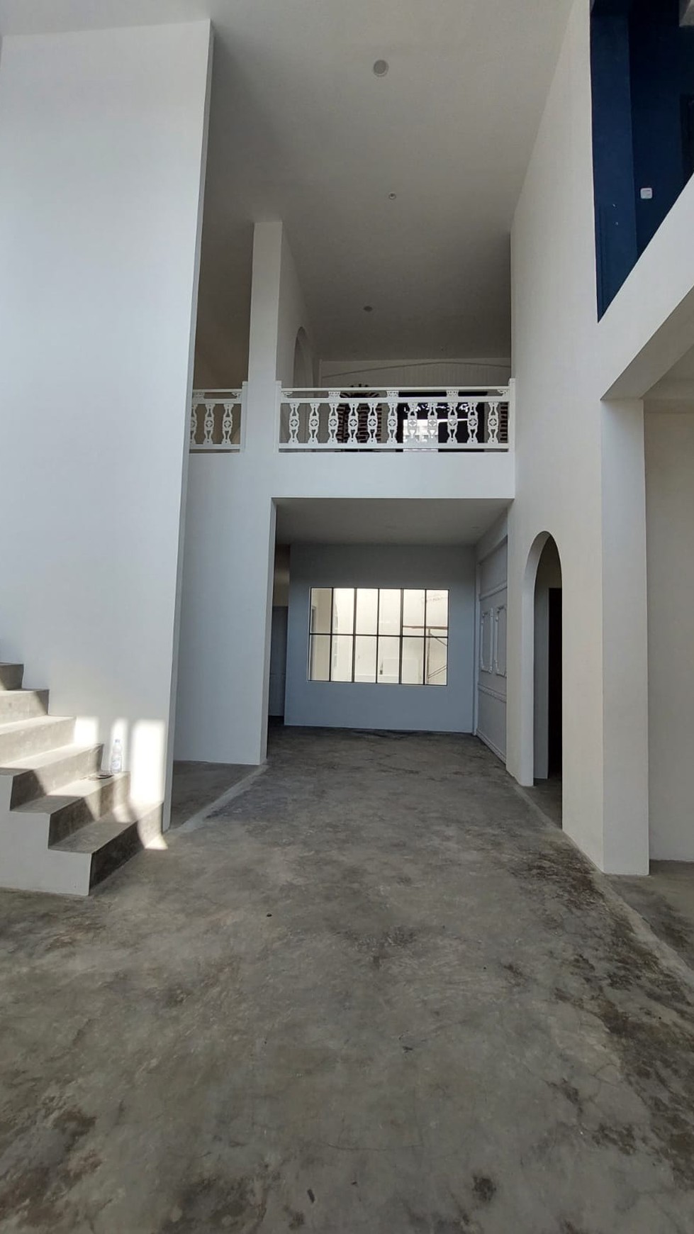 Rumah bagus, brand new, lokasi strategis di Bintaro