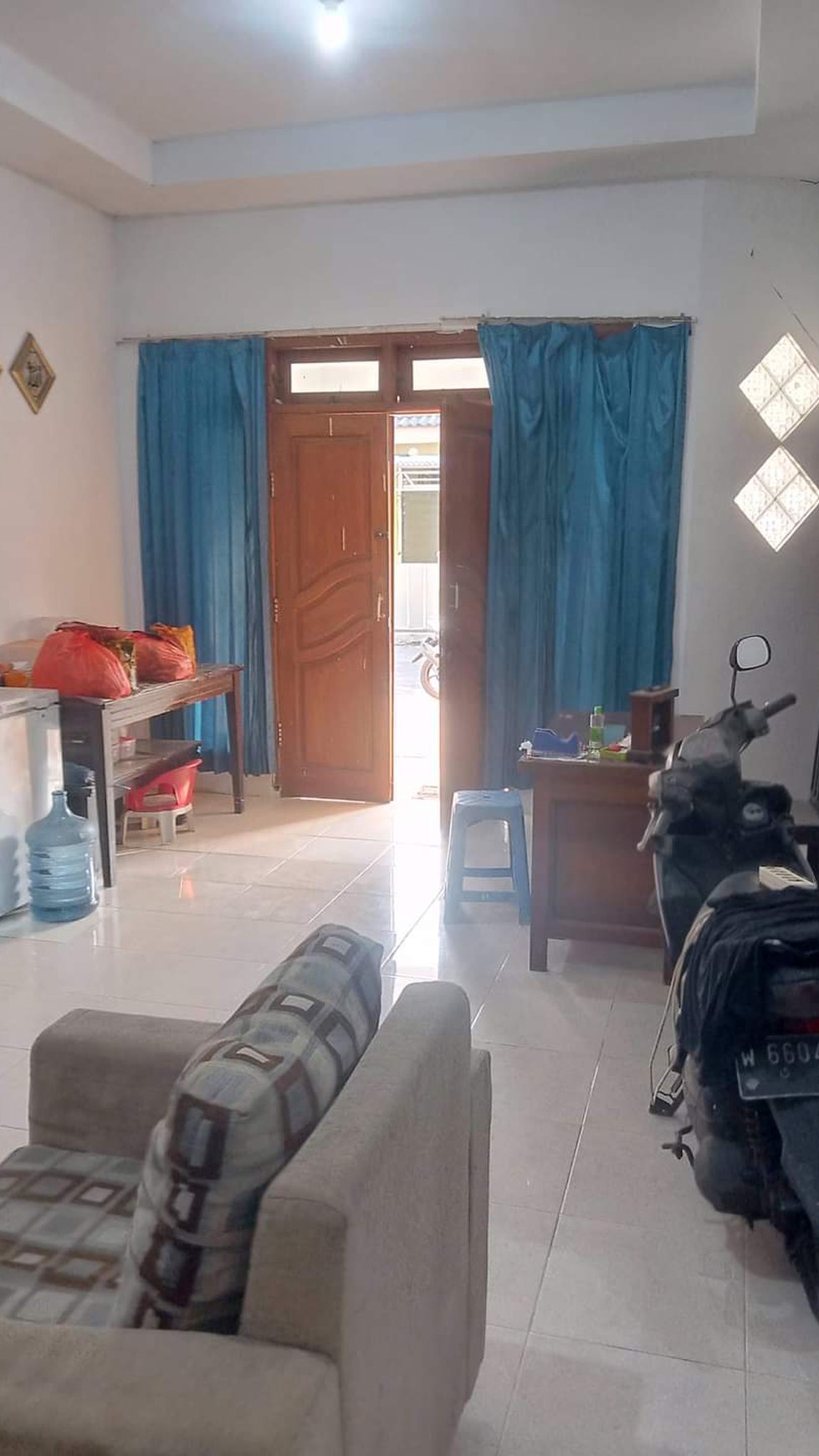 Rumah Klasik Semi Furnish Dijual Sangat Murah Dan Sudah Shm 