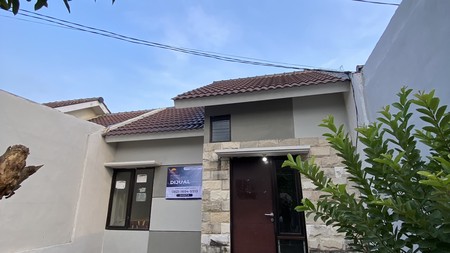 2 KT 1 Kamar Mandi - Rumah  Perumahan Jade Sidorejo Indah, Sidoarjo 61262, Indonesia  Bismillah  DIJUAL CEPAT BUTUH UANG RUMAH MODERN KRIAN . 2 KAMAR TIDUR 1 KAMAR MANDI 1 CARPORT 1 RUANG TAMU FREE TA