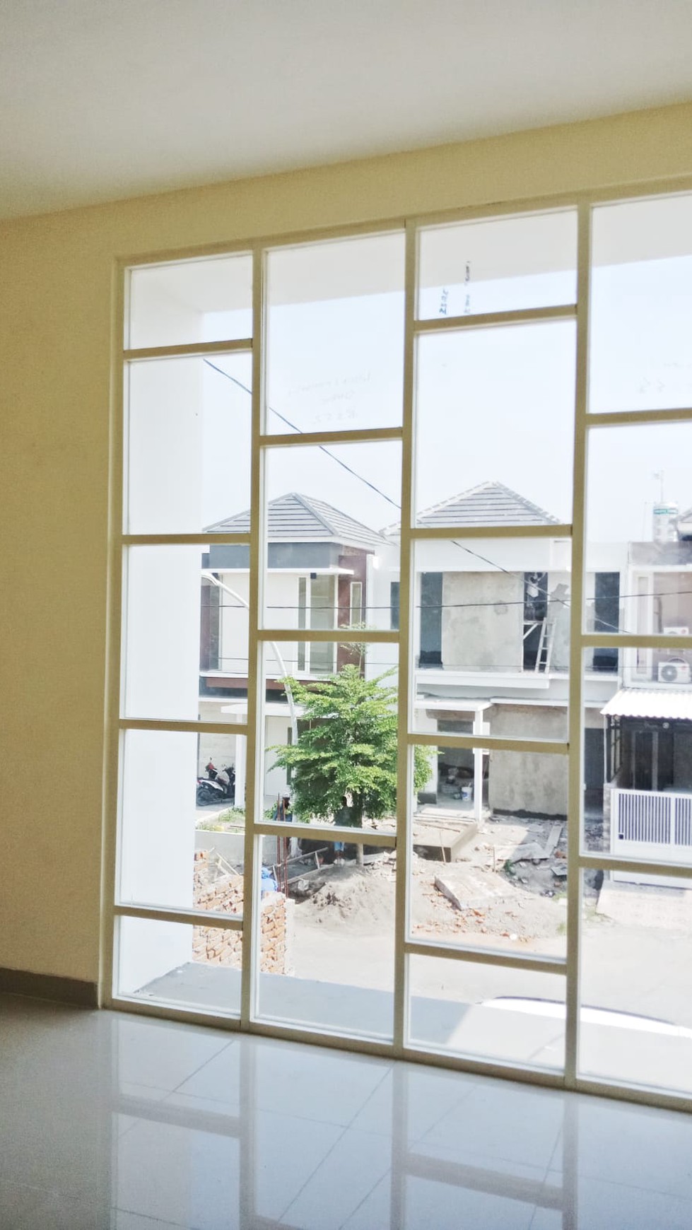 JUAL RUMAH SECOND RASA BARU AREA SIDOARJO KOTA 