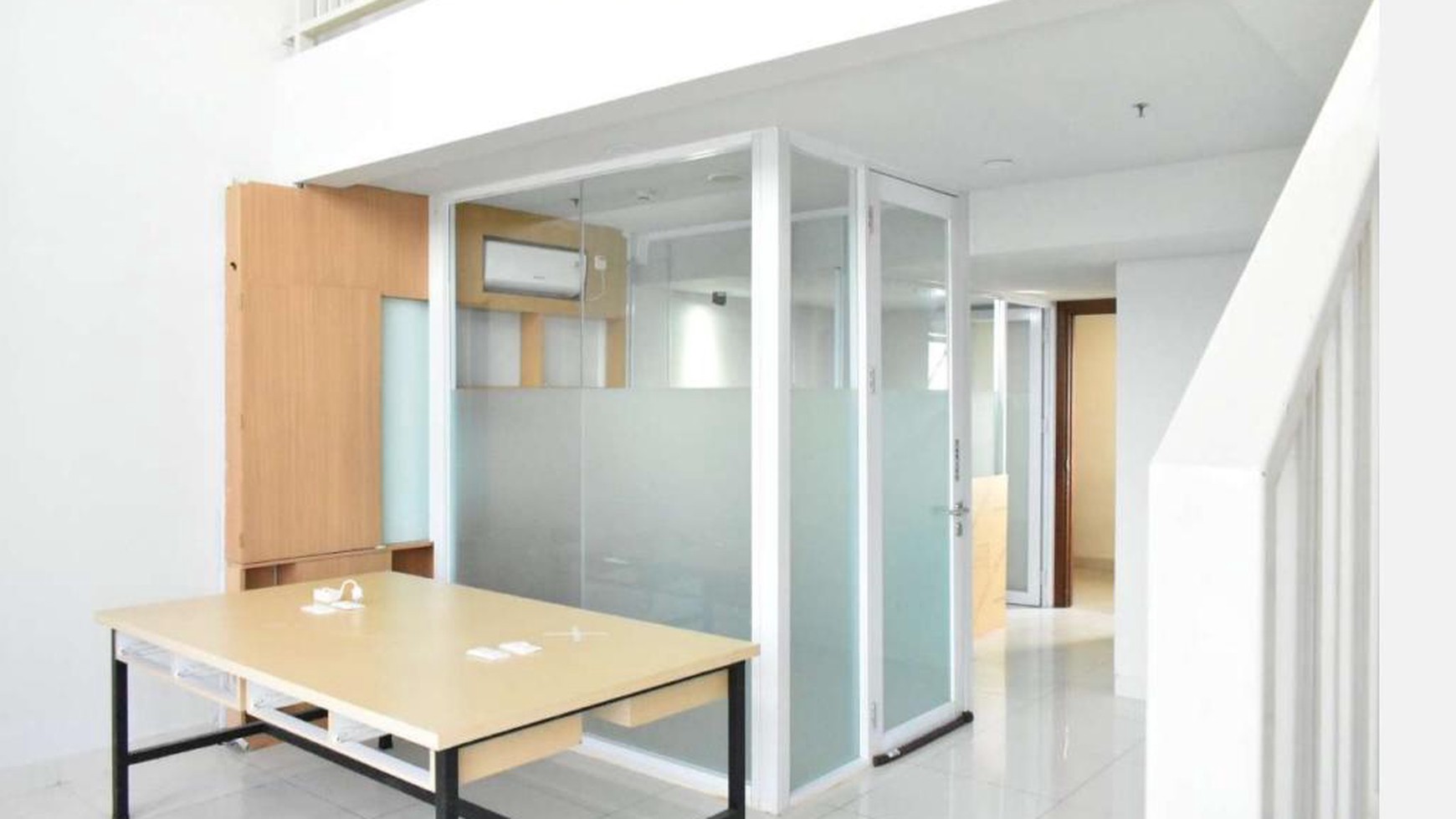 Unit Small Office Home Office Strata Title di SOHO Pancoran Harga Dibawah NJOP