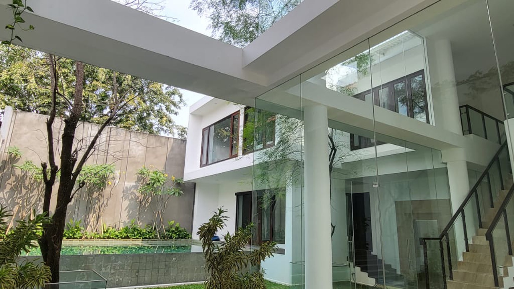 Brand New Modern House di kawasan Dharmawangsa, Kebayoran Baru, Jakarta Selatan