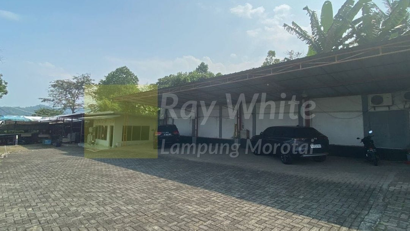 Dijual Rumah dan Tempat Usaha vr