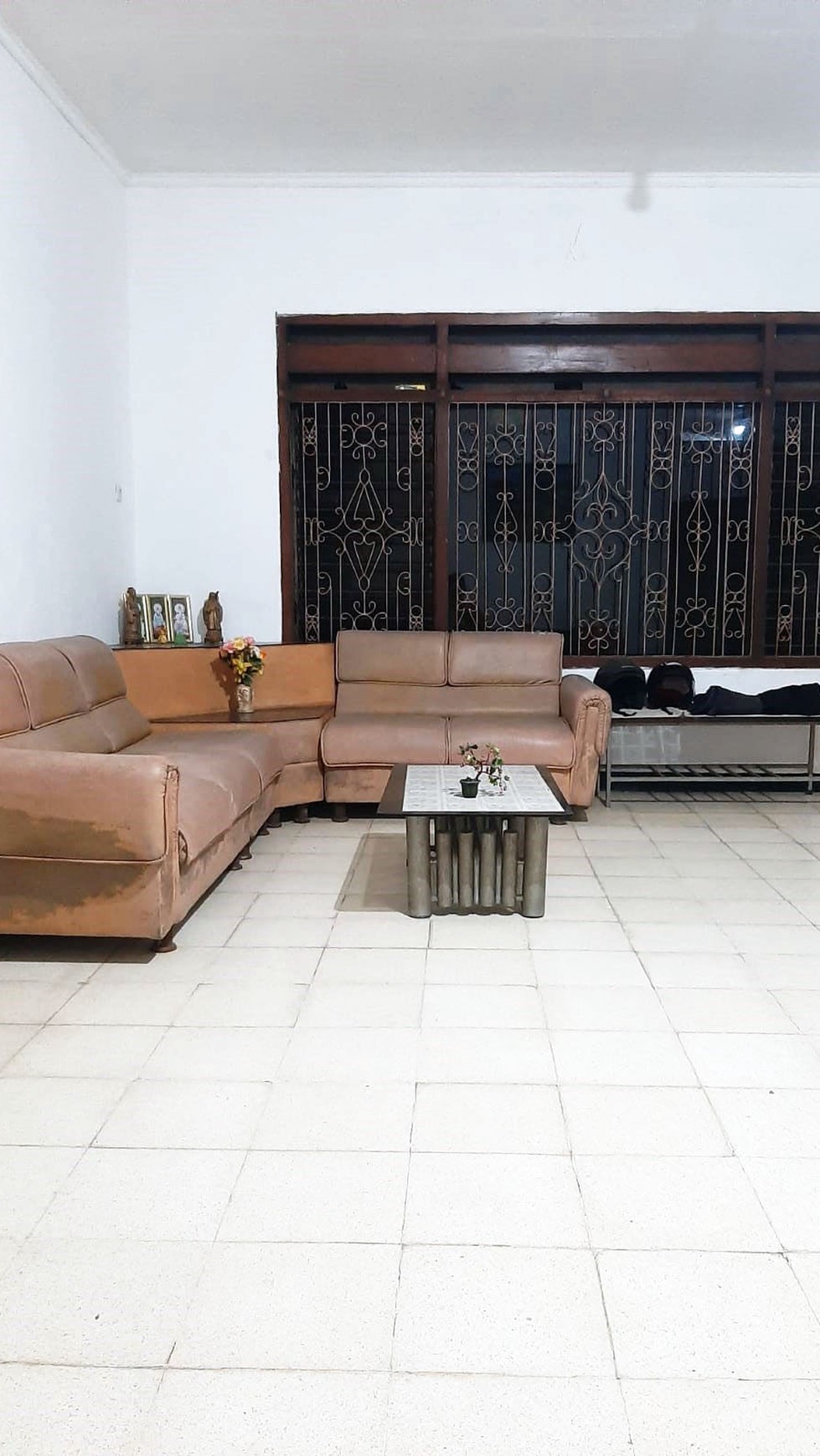 Rumah di Kedung Rukem Surabaya Kota, Rumah Lama, SHM - LM -