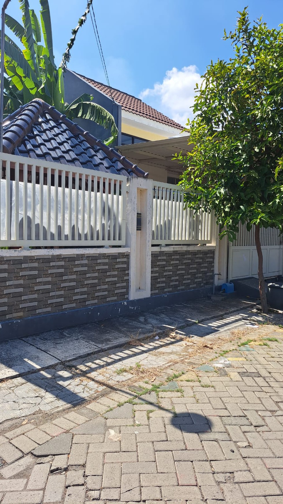 1720. DiJual rumah siap huni TERAWAT di PERMATA SUKODONO RAYA Sidoarjo