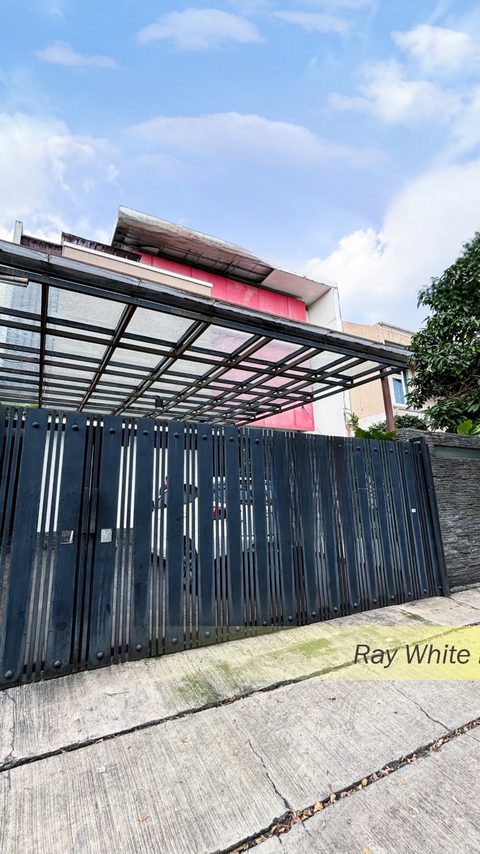 RUMAH STRATEGIS DI KAWASAN BINTARO JAYA SEKTOR 2, TANGERANG SELATAN #CH