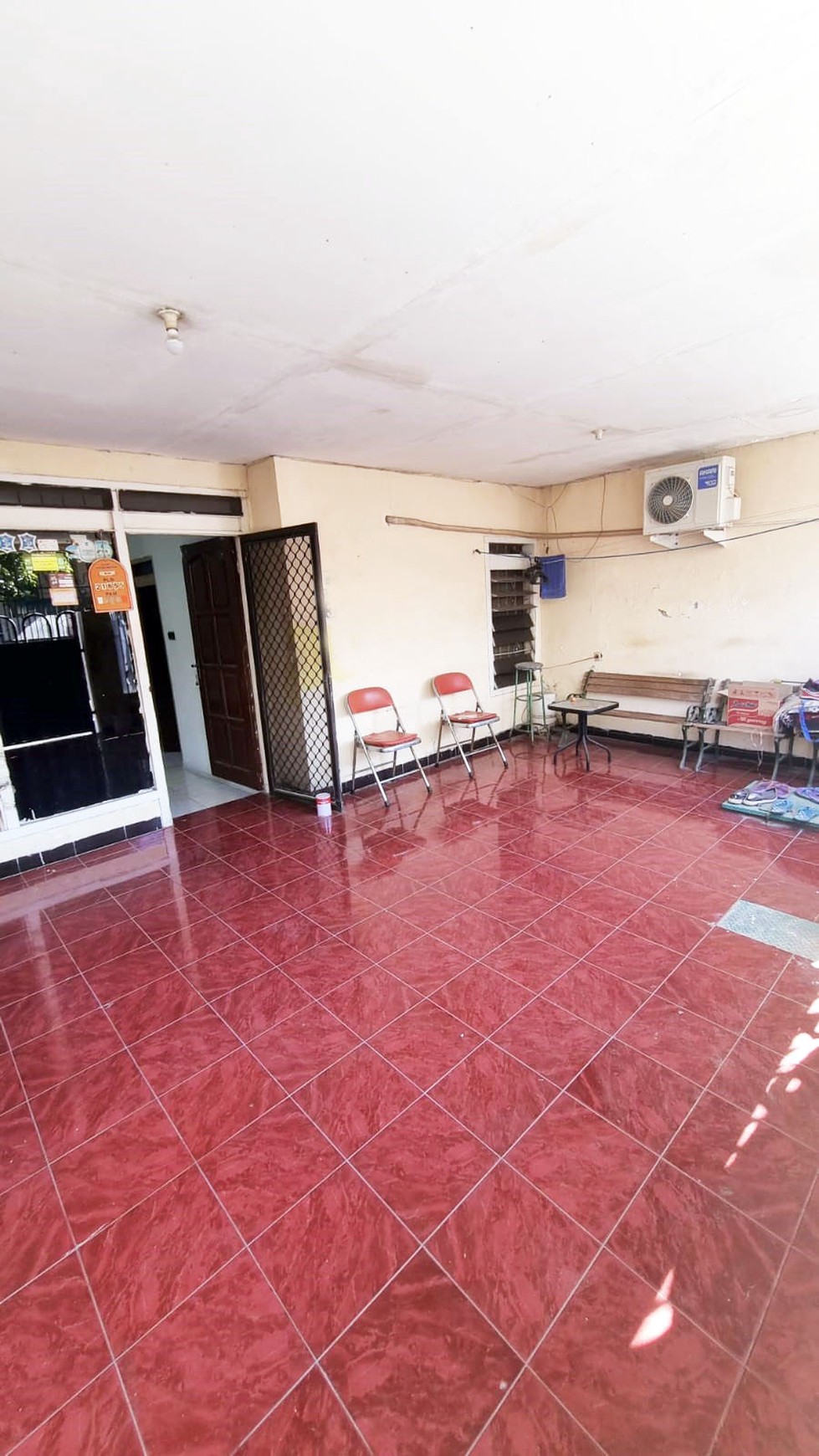 Rumah di Bendul Merisi Selatan Surabaya Selatan, 1.5 Lantai, Bagus + Terawat