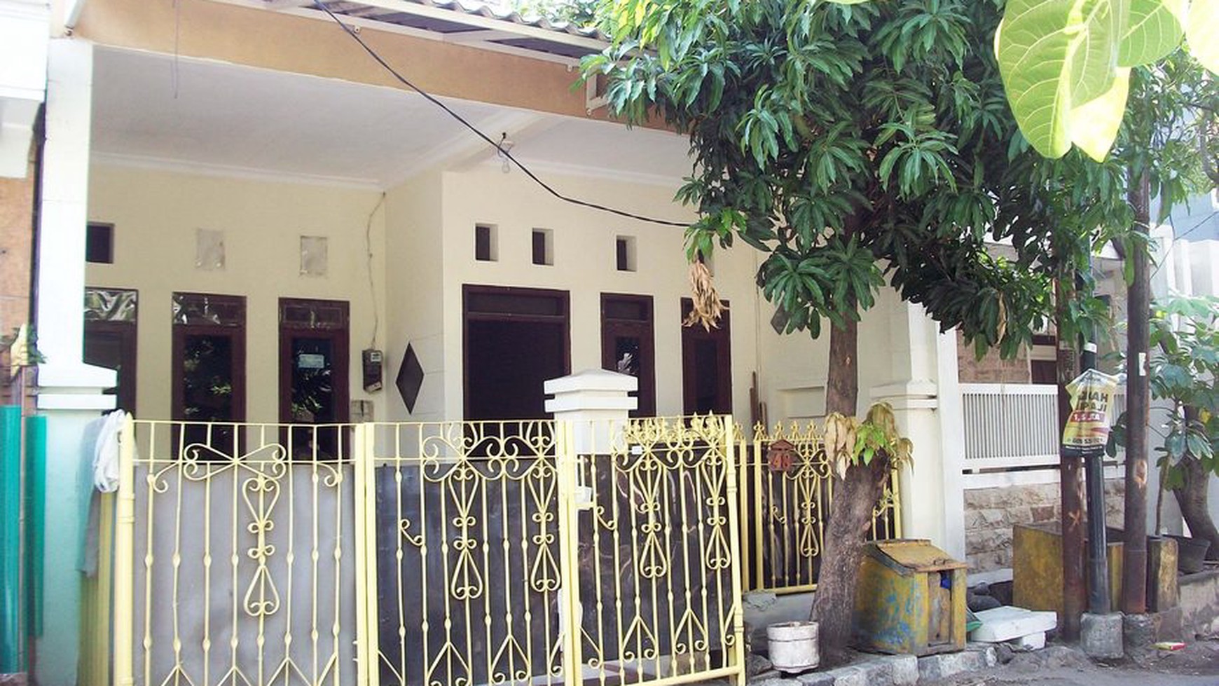 Rumah di Bendul Merisi Selatan Surabaya Selatan, 2 Lantai, 4 K.Tidur, Siap Huni