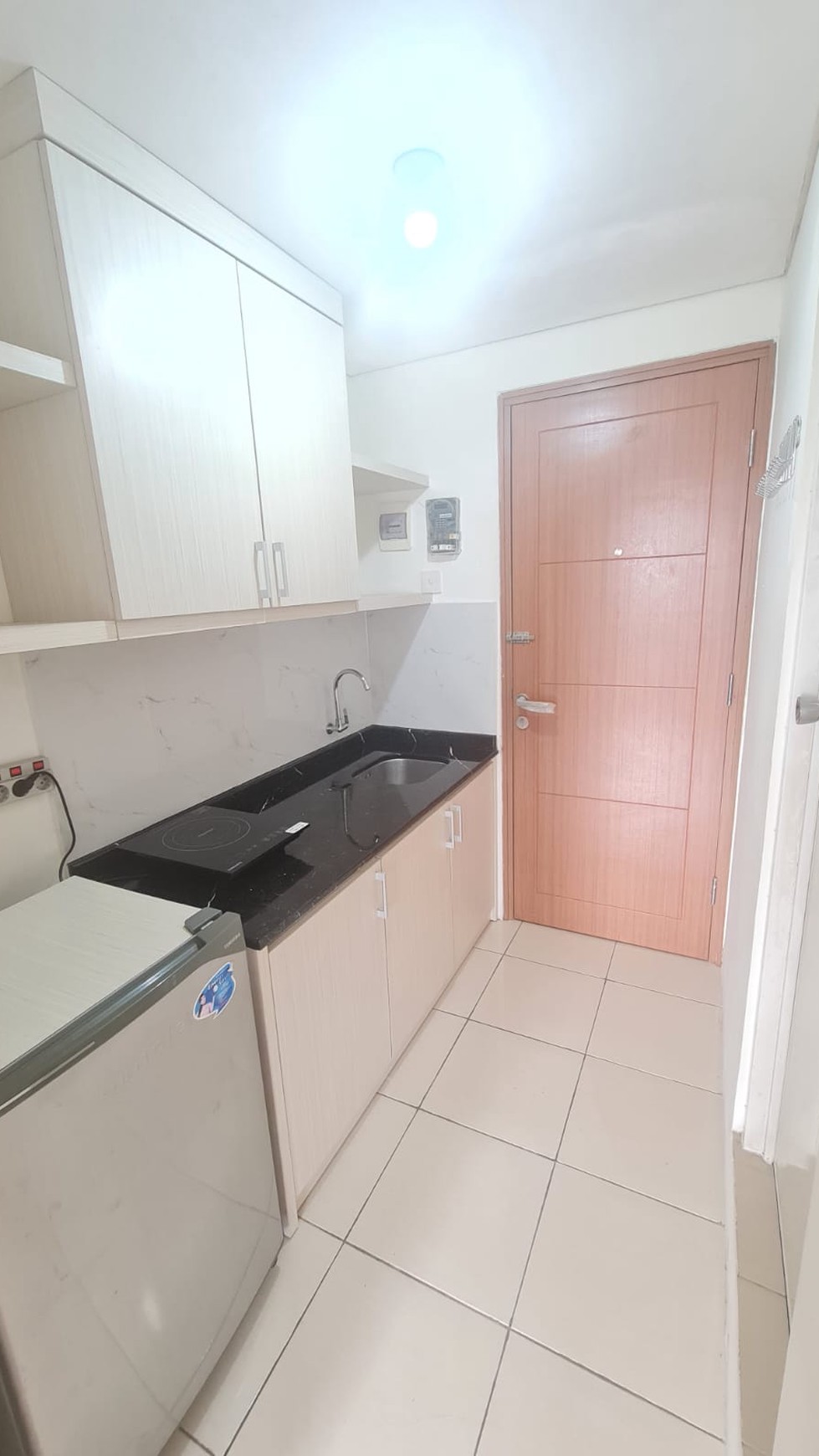 Dijual / Disewakan Apartemen Pavilion Permata tipe 1 Bedroom Full Furnished Strategis Surabaya Barat dekat Grand Sungkono Lagoon dan Akses Tol Satelit