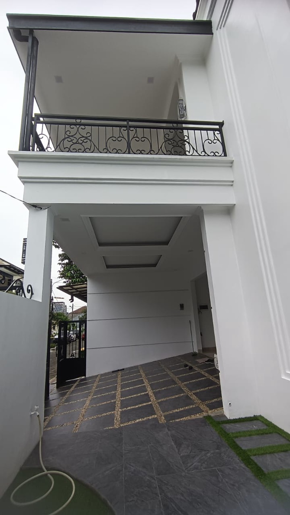Rumah baru full renovasi di Griya Loka