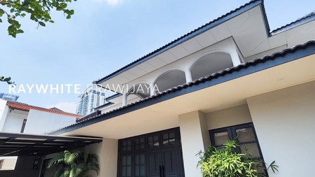 Rumah Mewah Siap Huni Area Darmawangsa Kebayoran Baru