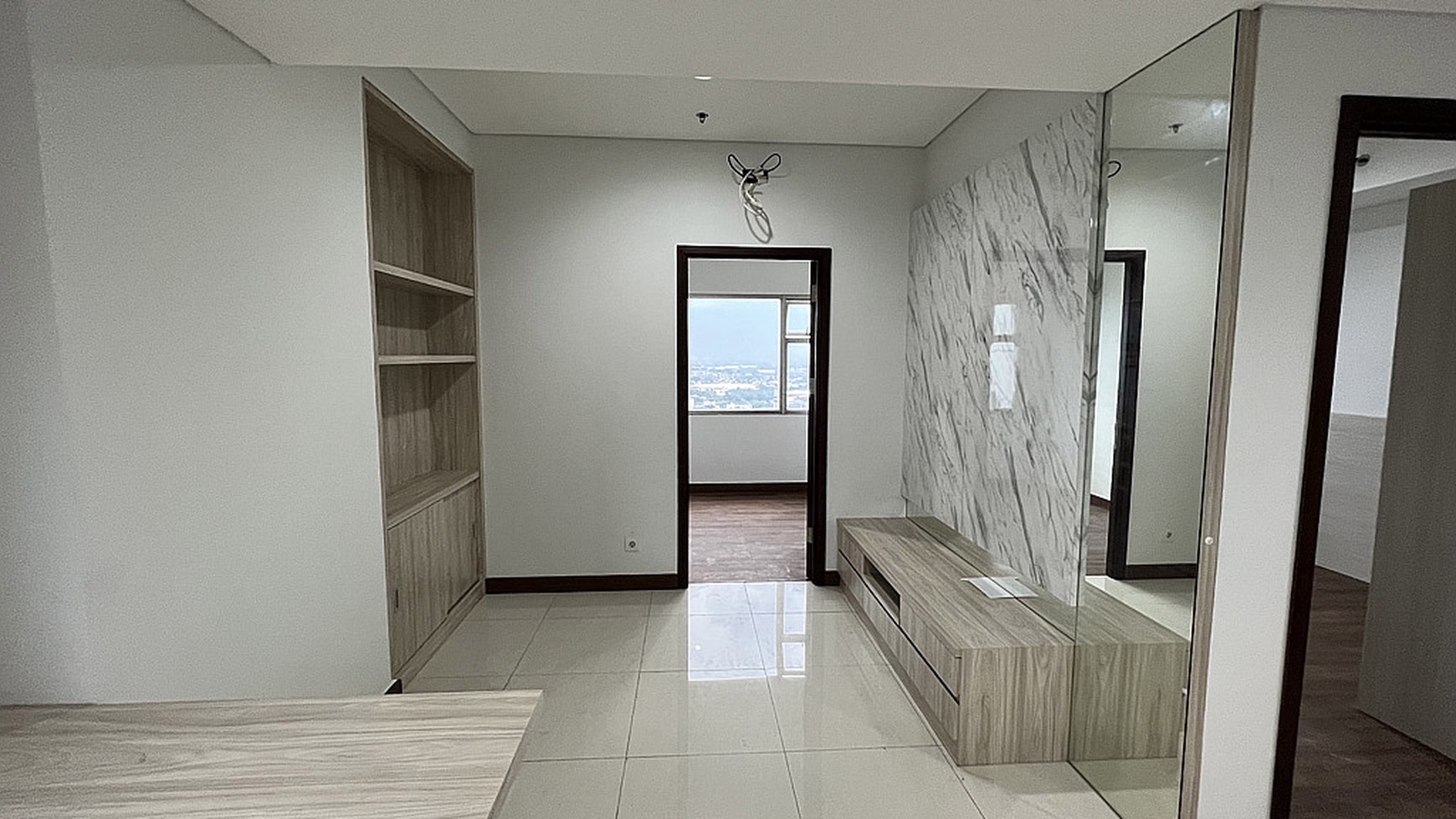 Dijual Cepat Apartement Spring Wood 2BR di Jalan Raya Serpong