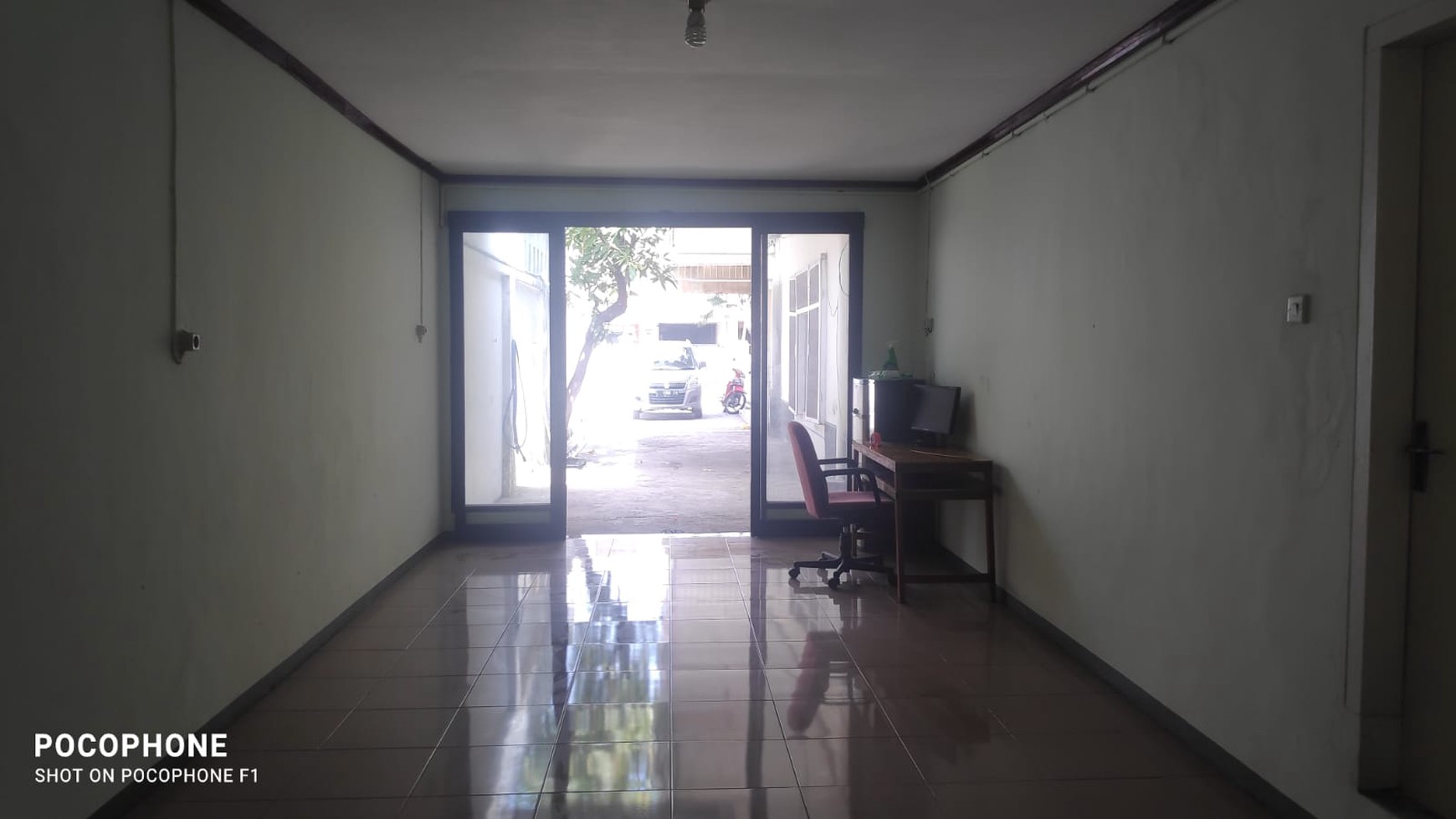 DIJUAL RUMAH di jl Teluk Bayur Perak Surabaya 