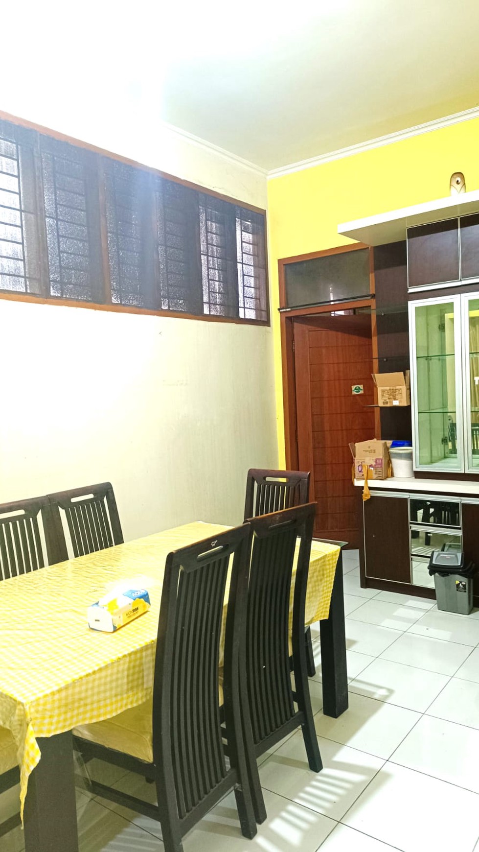 Rumah Bagus Semi Furnished di Palem Raya Bandung