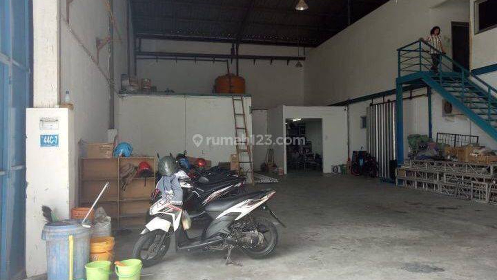 Rumah Hitung Tanah Area Cipete