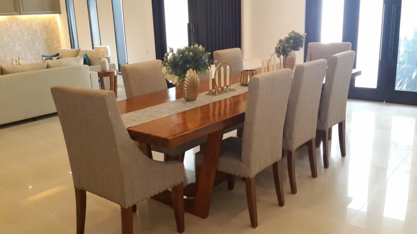 Rumah Hitung Tanah Area Cipete