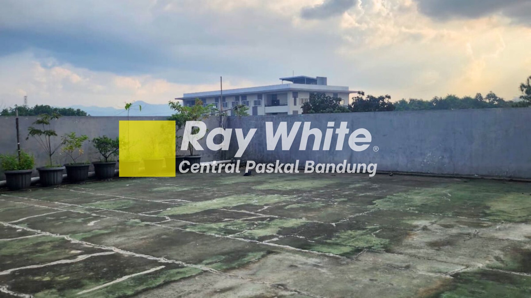 Rumah Hitung Tanah Area Cipete