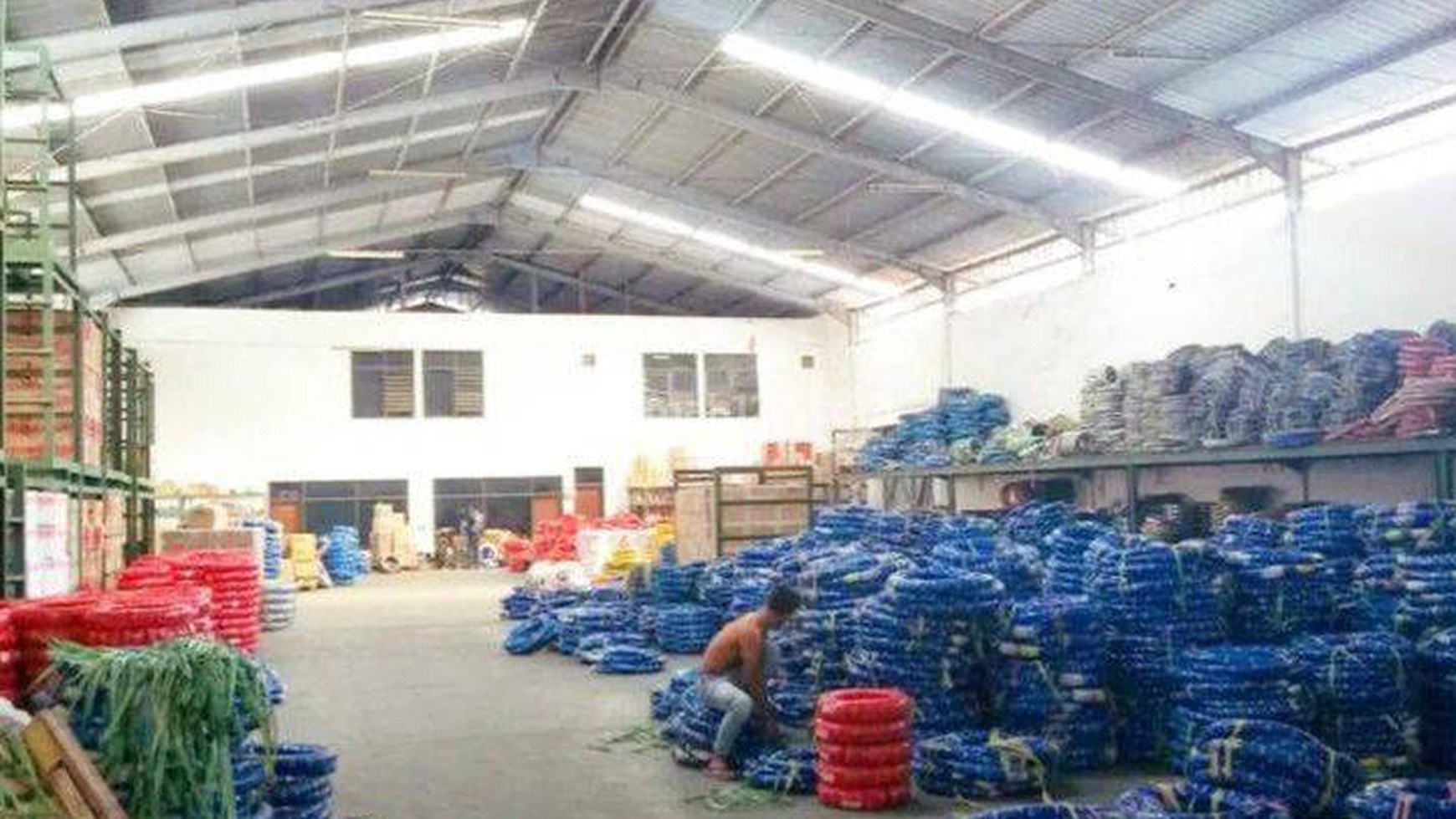 RS59. Turun Harga Dijual Gudang Surimulia Margomulyo