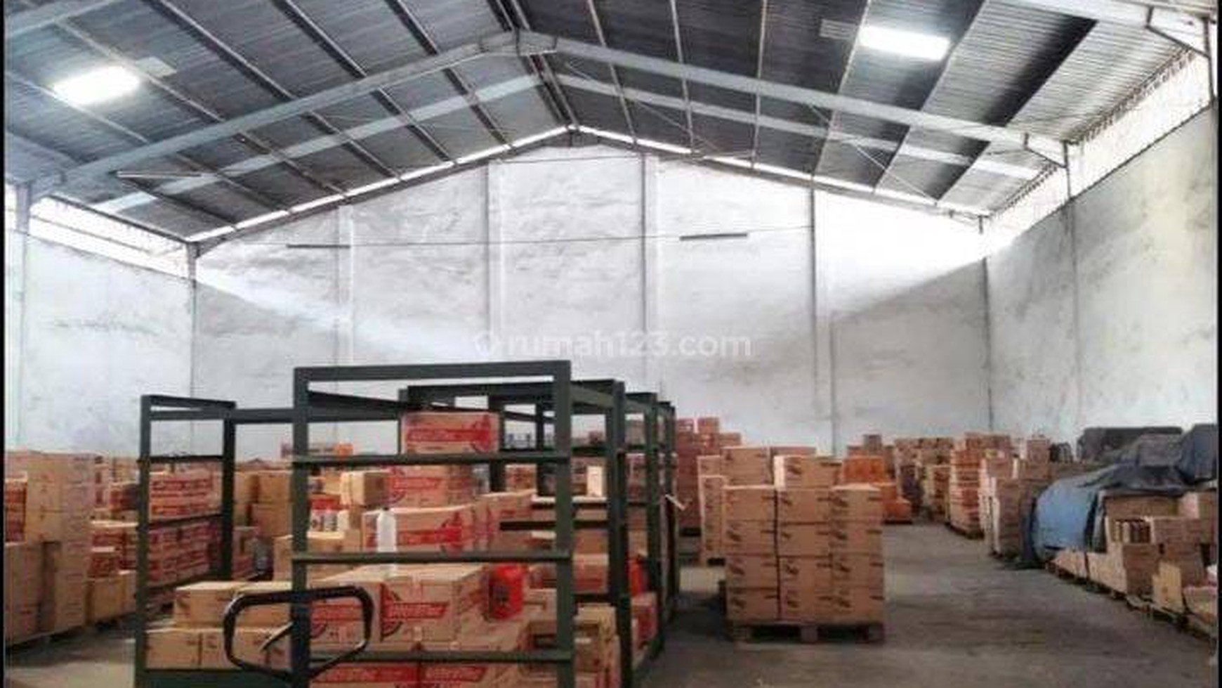 RS59. Turun Harga Dijual Gudang Surimulia Margomulyo