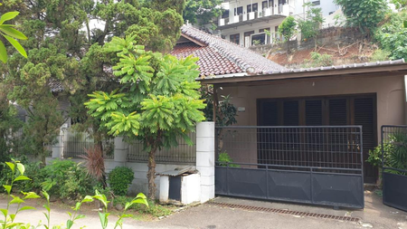 Rumah Lingkungan Tenang Area Cirendeu Ciputat