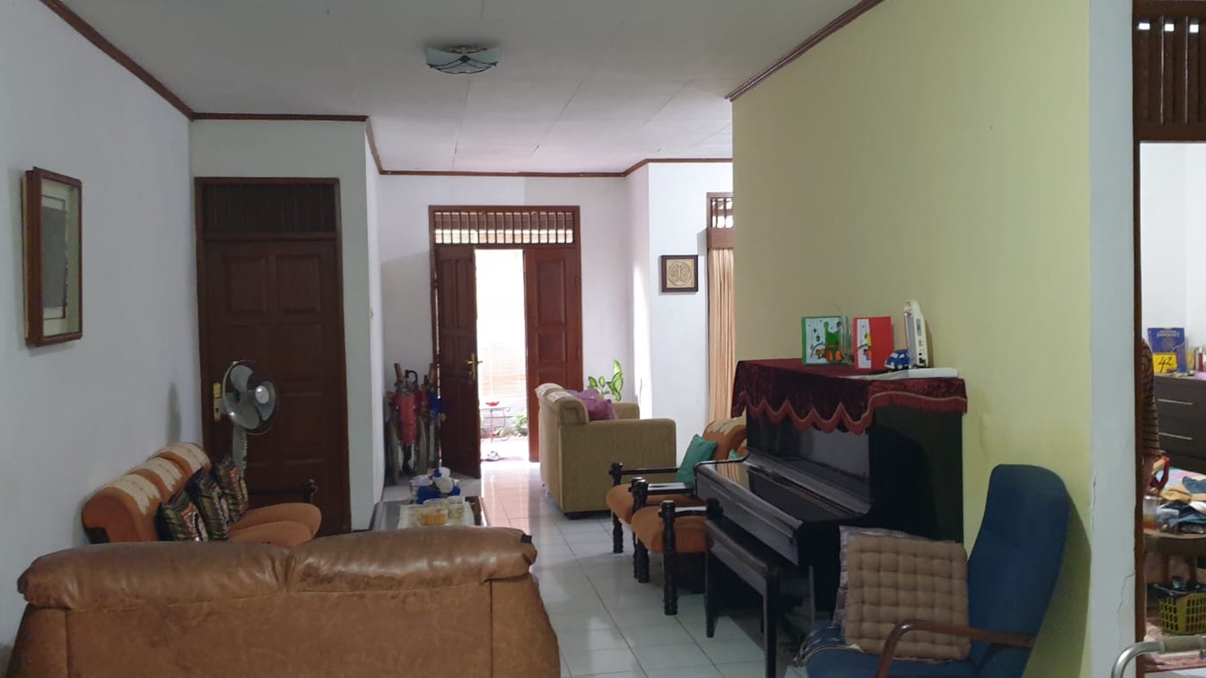 Rumah Lingkungan Tenang Area Cirendeu Ciputat