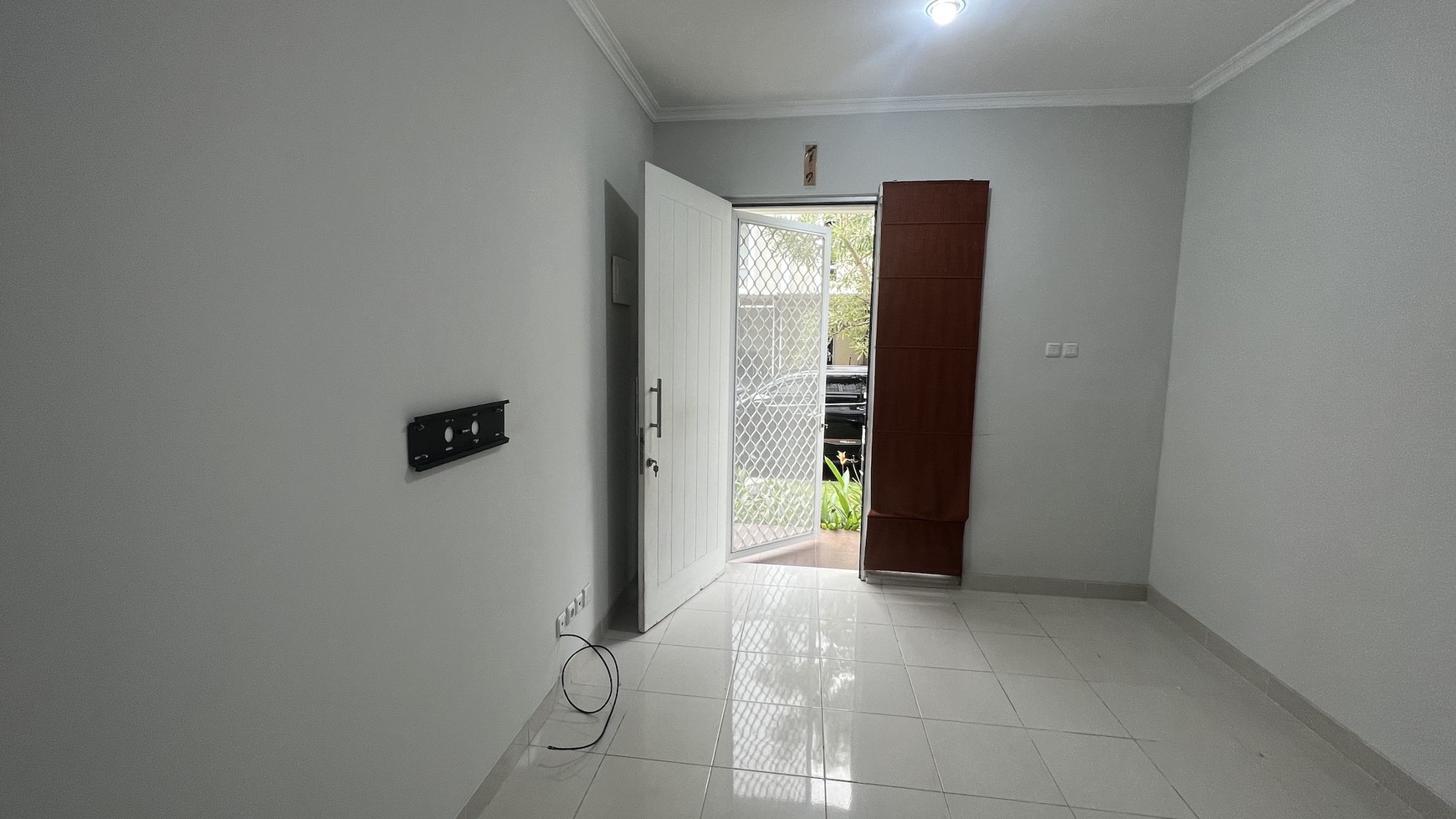 Disewakan Rumah cantik Cluster Carillo di Gading Serpong