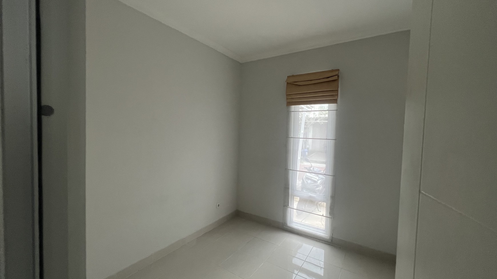 Disewakan Rumah cantik Cluster Carillo di Gading Serpong