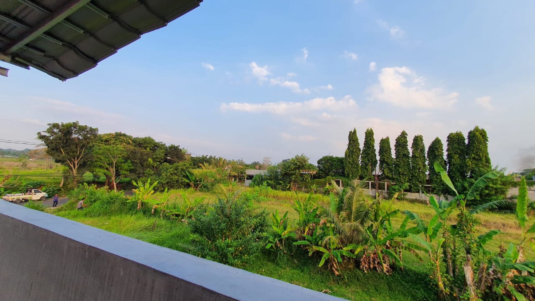 Rumah + Lahan Usaha Strategis di Daerah Purwakarta