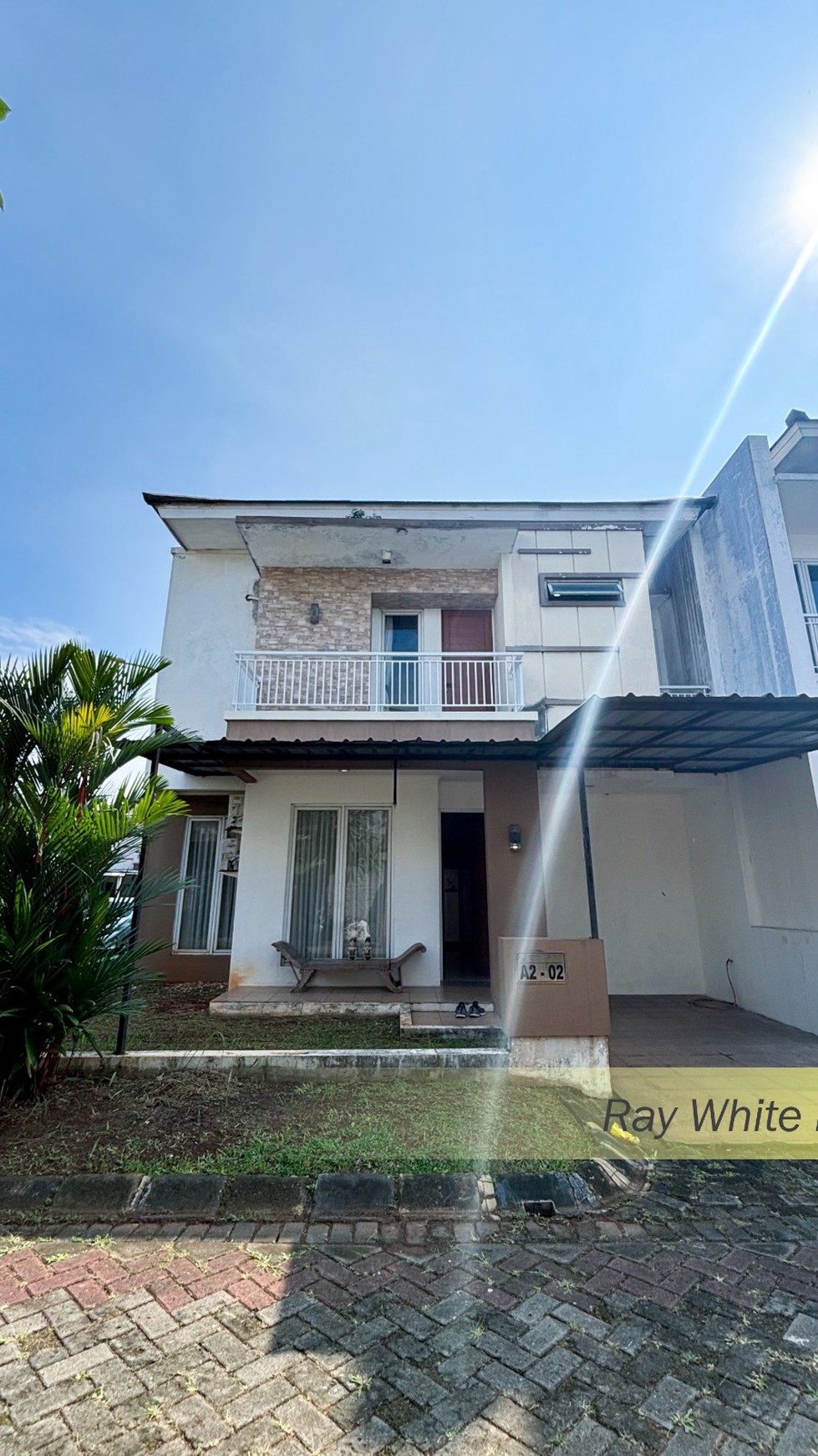 RUMAH HOOK FULLY FURNISHED DALAM KOMPLEK, TANGERANG SELATAN