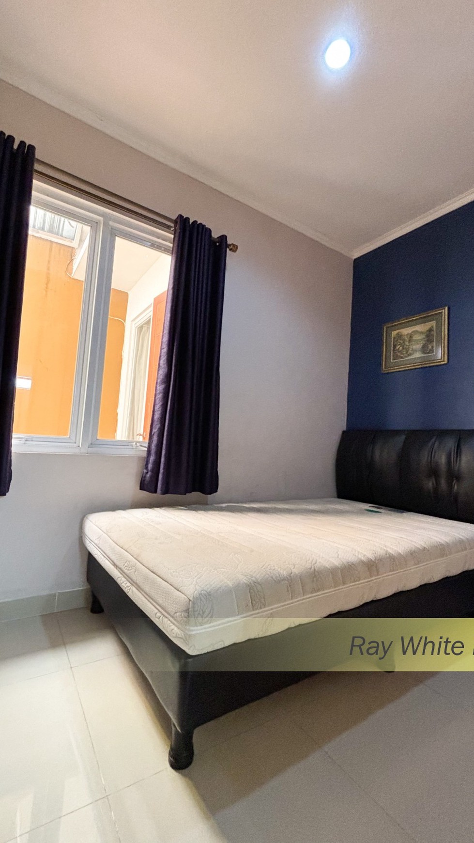 RUMAH HOOK FULLY FURNISHED DALAM KOMPLEK, TANGERANG SELATAN