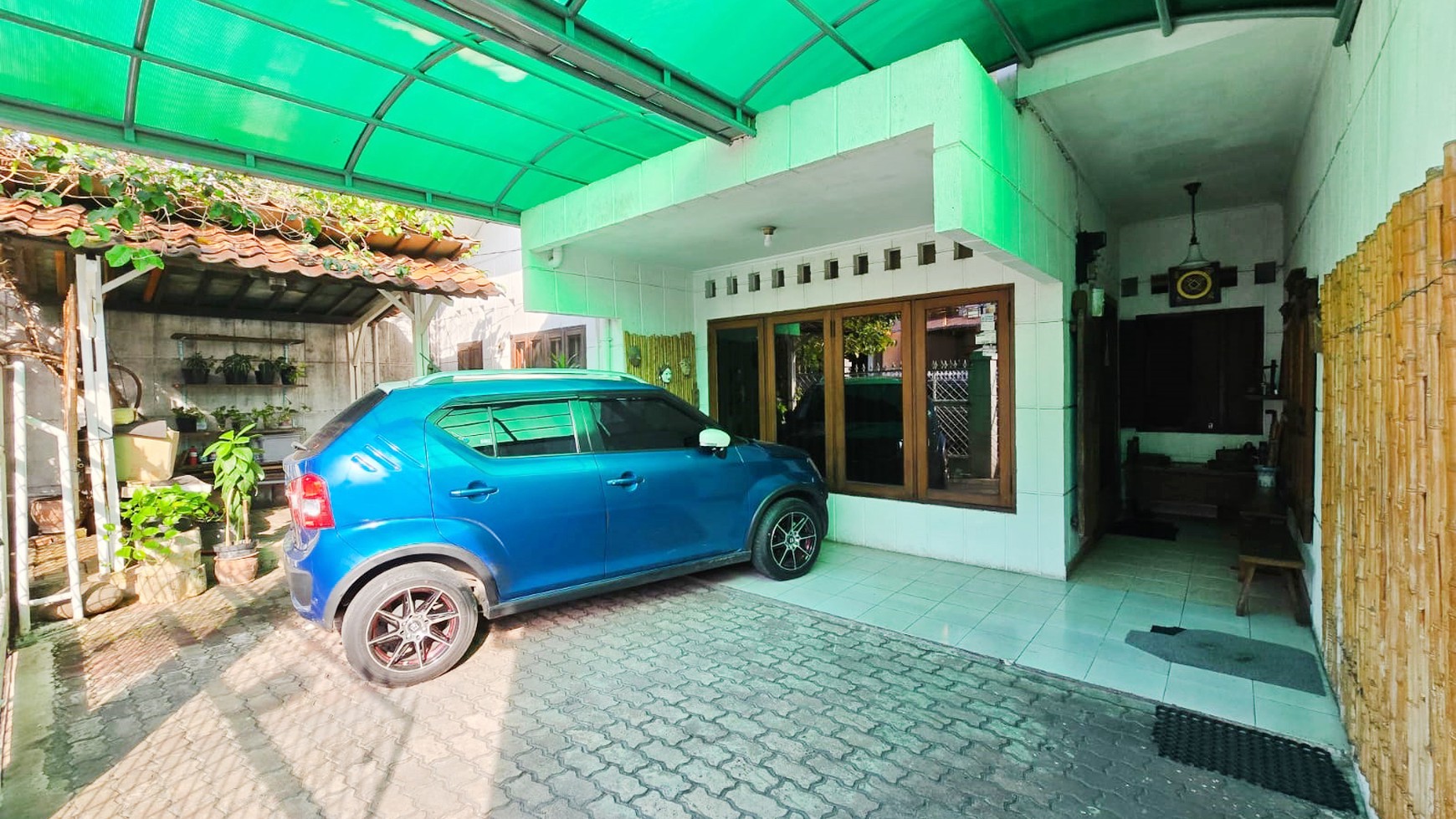 Rumah Hitung Tanah Area Cipete