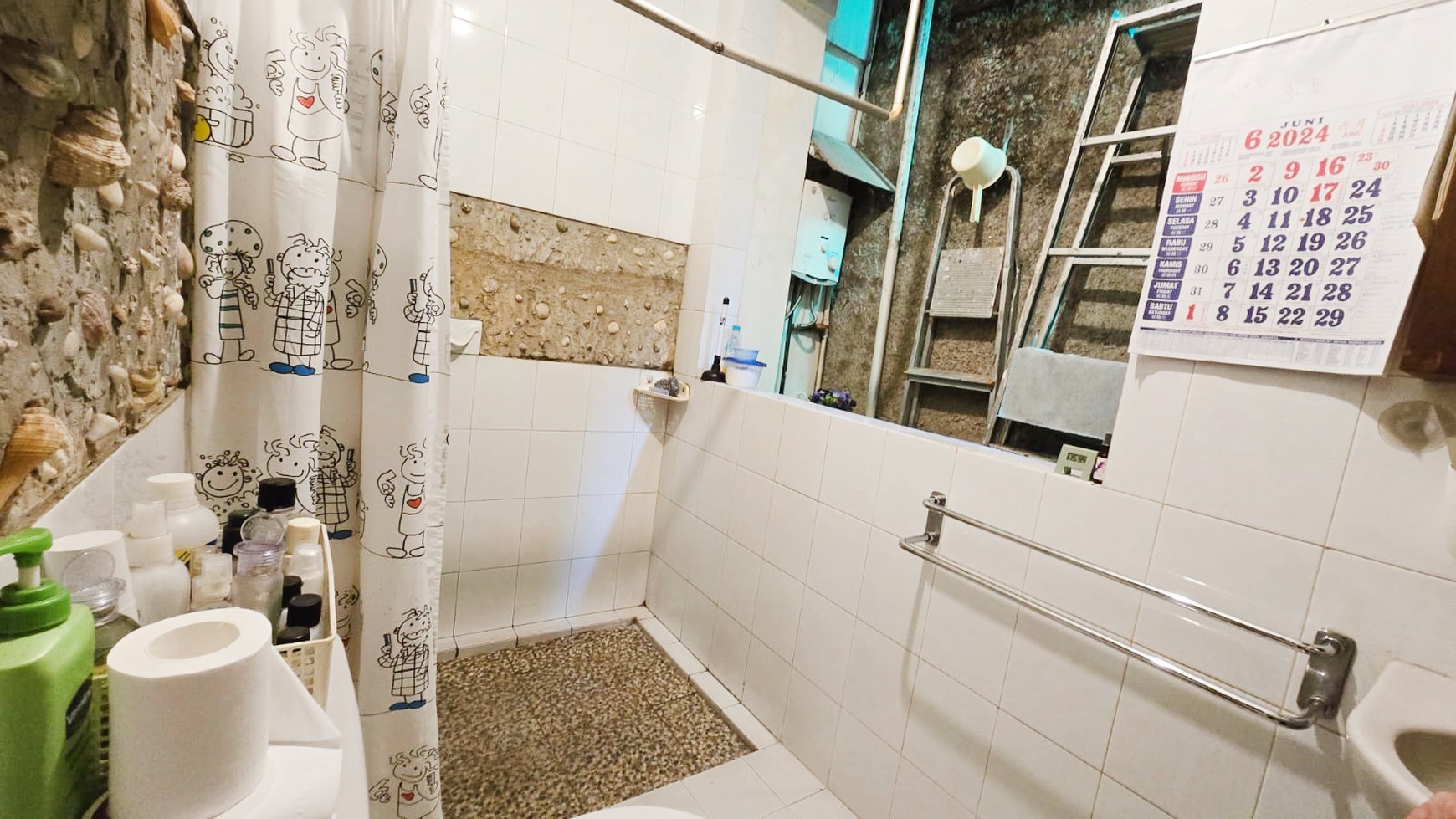 Rumah Hitung Tanah Area Cipete