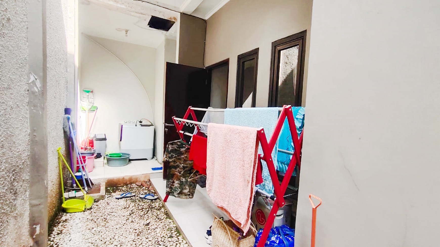 Rumah Hitung Tanah Area Cipete