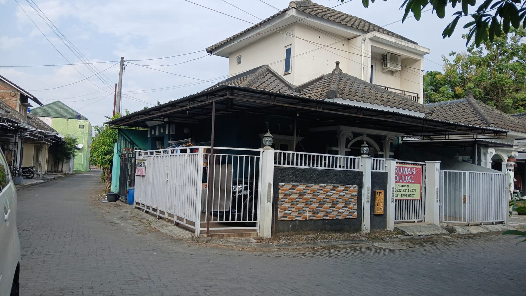Rumah Hitung Tanah Area Cipete