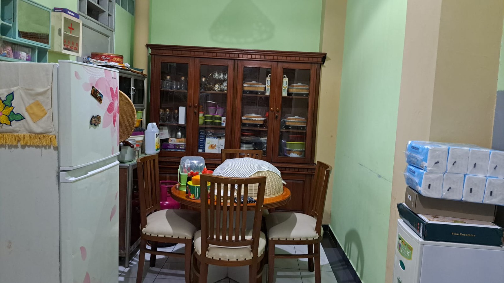 Rumah Hitung Tanah Area Cipete