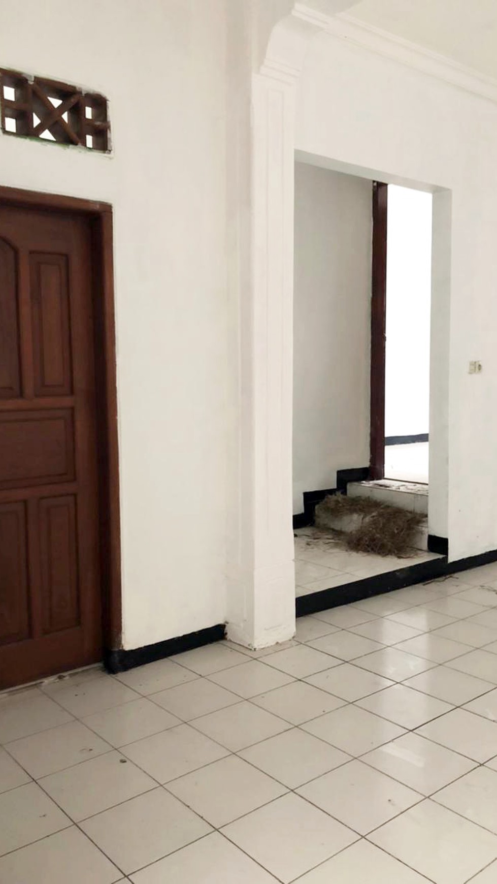 Rumah di Puri Indah Sidoarjo, bisa untuk rumah tinggal/kantor, bisa jadi 2 rumah !!