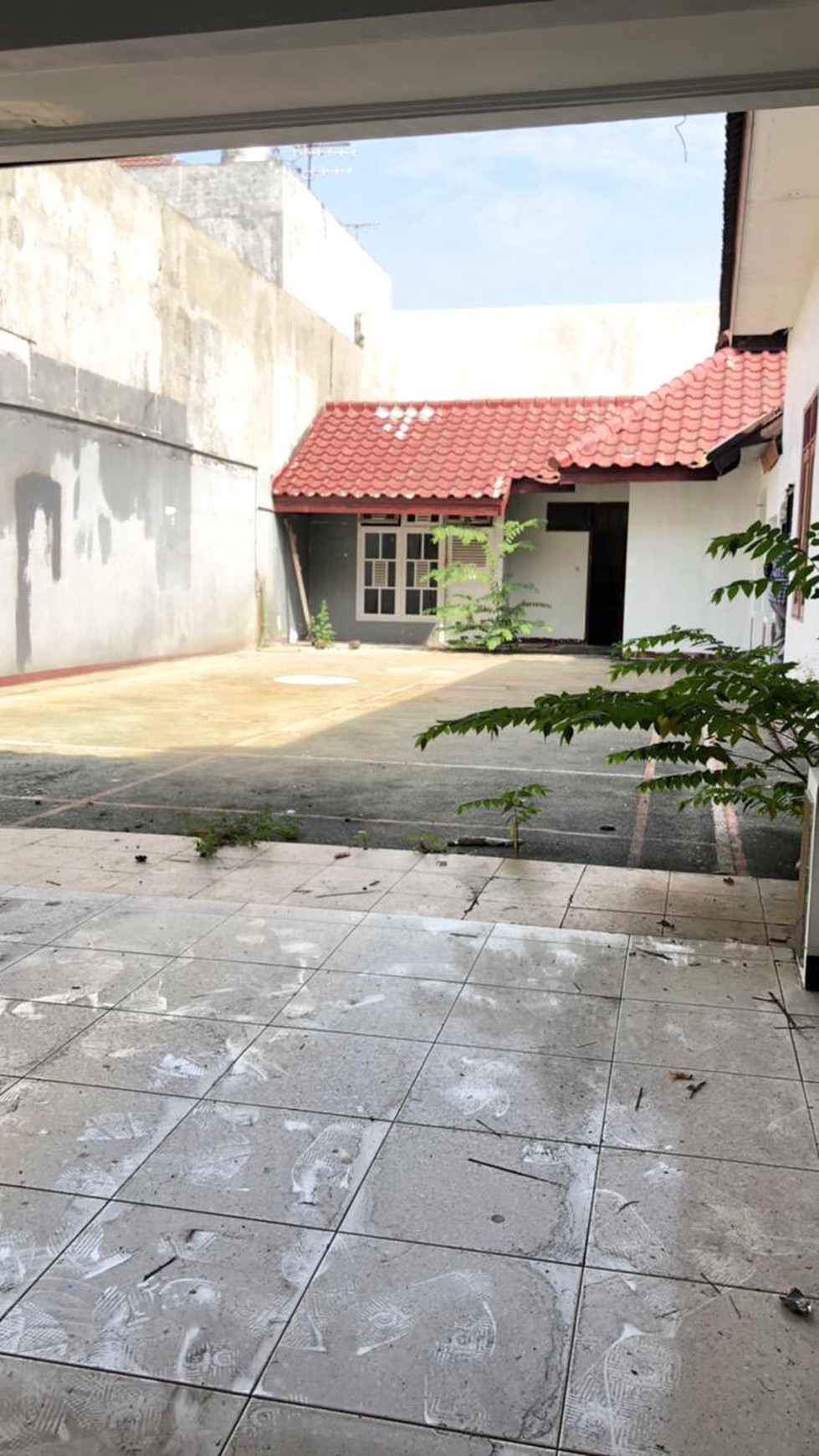 Rumah di Puri Indah Sidoarjo, bisa untuk rumah tinggal/kantor, bisa jadi 2 rumah !!