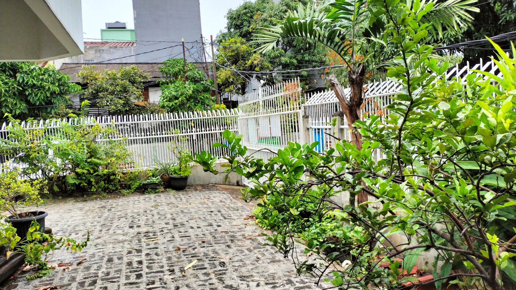 Rumah Duta Kemayoran, Luas 225m2