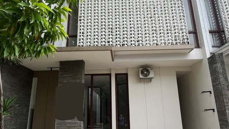 Rumah Bagus Di Discovery Lumina, Bintaro Jaya Sektor 9