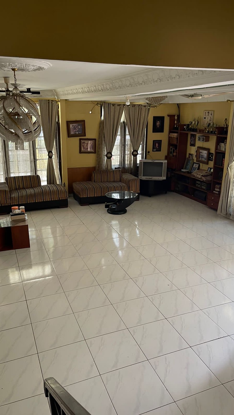 Rumah Lux Hook di Pratama Sunter Jakarta