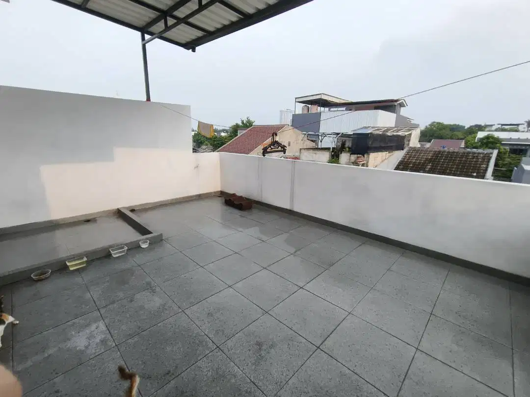 Flash Sale. Rumah bagus Griya Loka, BSD