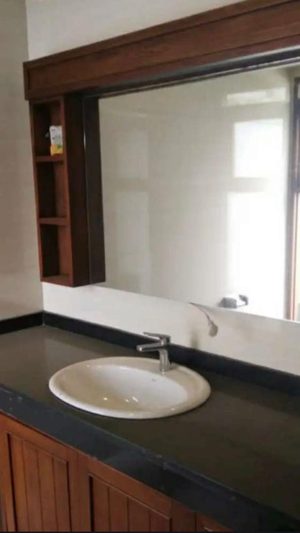 Rumah Lux Baru Semi Furnished di Sukaluyu Bandung Kota 