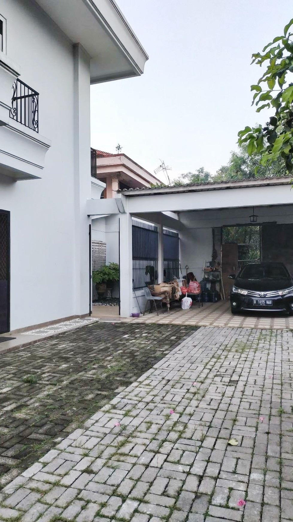 Rumah Bagus Di Jl Eka Bakti BSD Tangerang Selatan