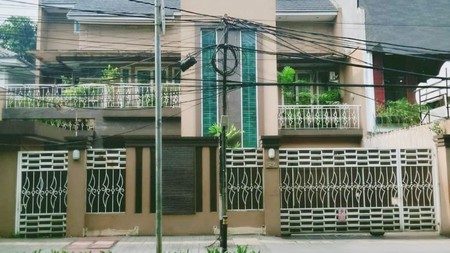 Rumah Bagus Di Jl Kyai Maja Mayestik Kebayoran Baru Jakarta Selatan