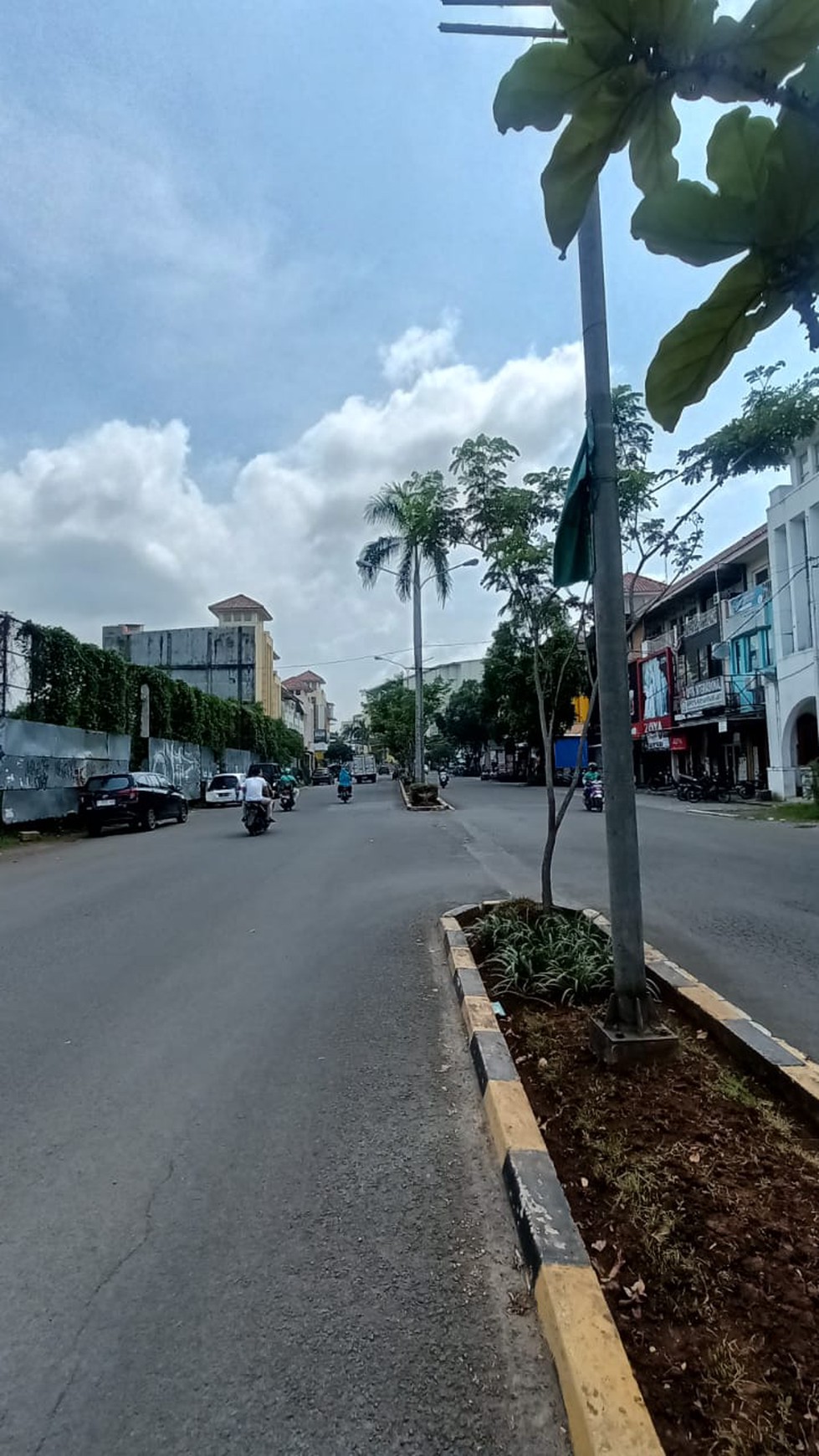 Kavling Siap Bangun Di Jl Ciledug Raya Kota Tangerang