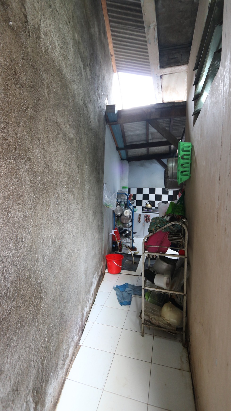 Dijual Tanah dan Rumah Klasik di Lokasi Strategis Jl. Ciledug Raya, Cocok untuk Showroom / Butik, Gedung Kantor, Ruko, Cafe, Restoran, Bengkel, SPBU, Klinik