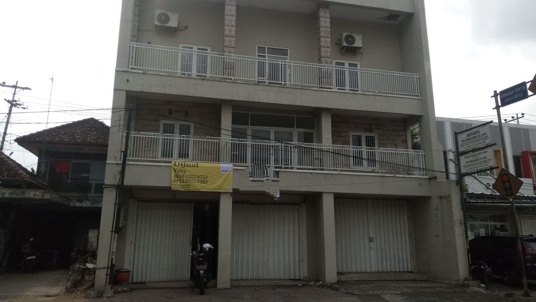 DiJual Ruko 3 Lantai Jl. Moch Seruji - Patrang, Jember