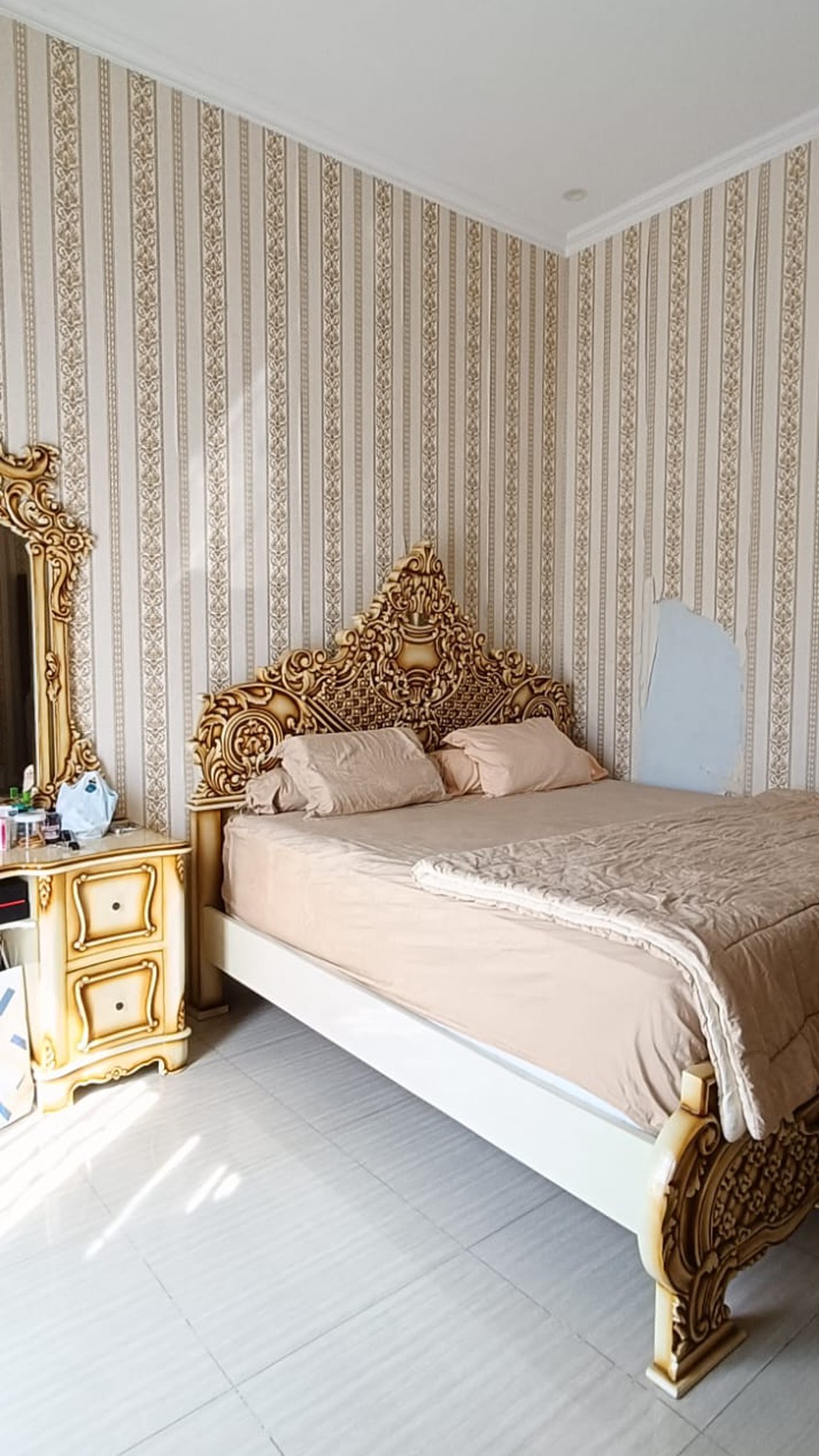 Rumah Hitung Tanah Area Cipete