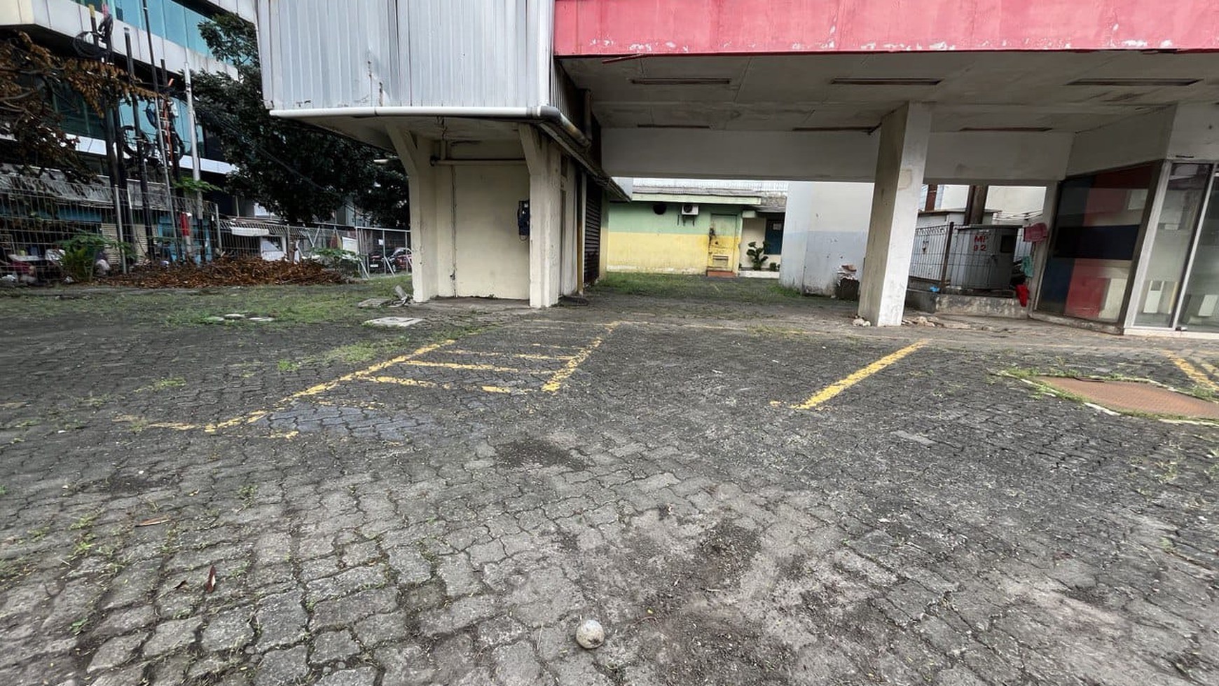 Commercial for rent at mampang